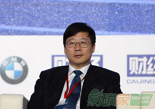 十三五規(guī)劃應納入強制性碳排放總量控制目標