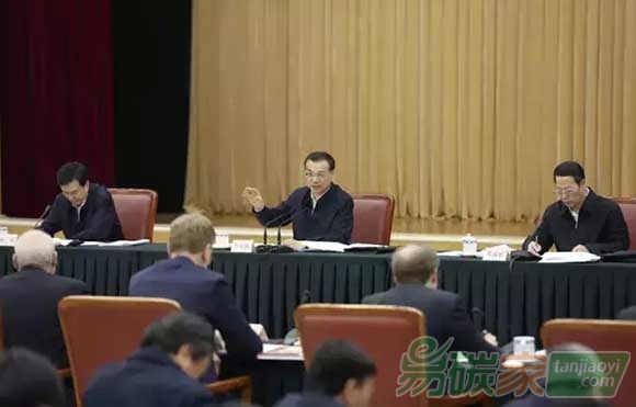 李克強(qiáng)邀請(qǐng)中外著名專家為十三五規(guī)劃謀策
