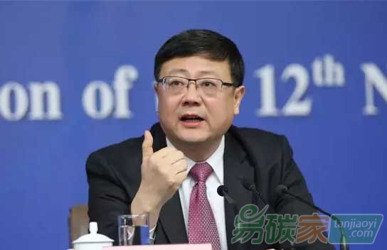 關(guān)于如何加強生態(tài)環(huán)境保護，陳吉寧怎么看？