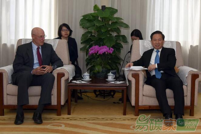 生態(tài)環(huán)境部部長在京會見保爾森基金會主席雙方就生物多樣性保護(hù)、碳市場建設(shè)等方面合作進(jìn)行了交流