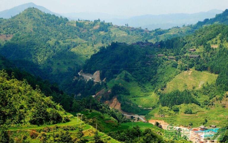 縣級(jí)水源地環(huán)境整治形勢(shì)依然嚴(yán)峻生態(tài)環(huán)境部通報(bào)三起典型案例