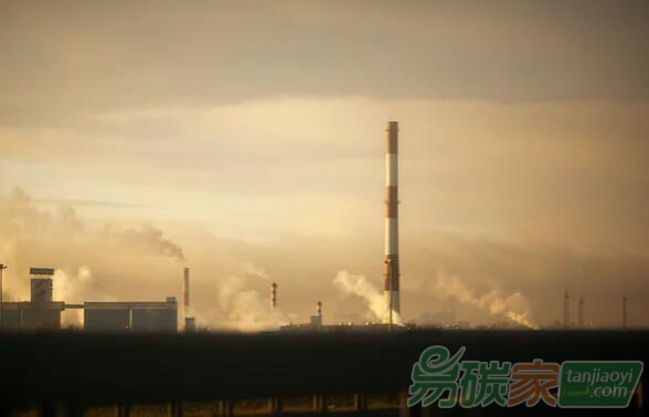 葛興安：全國碳市場釋放積極價格信號，應(yīng)盡快發(fā)揮引導(dǎo)跨期投資功能